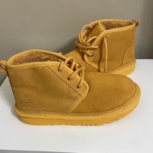 UGGs Neumel boot